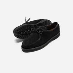 X Chris Echevarria Captain'S Oxford